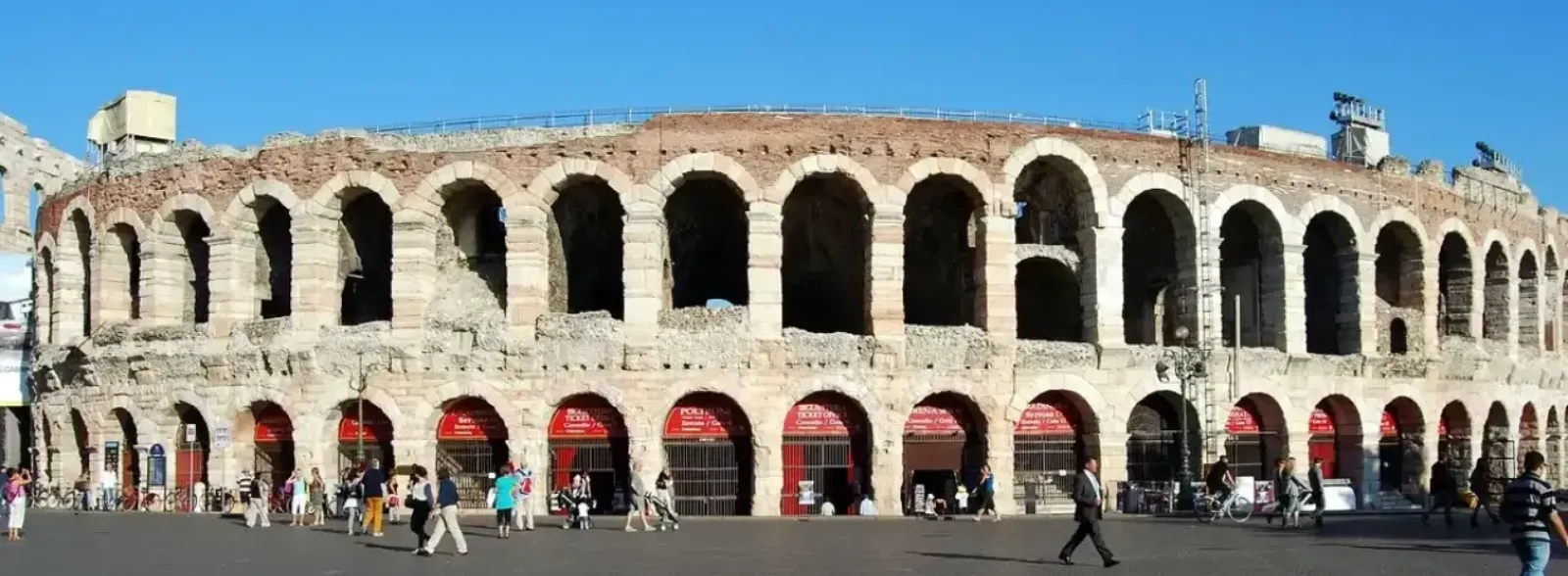 Un viaggio da Venezia a Verona in giornata: alla scoperta di una romantica città